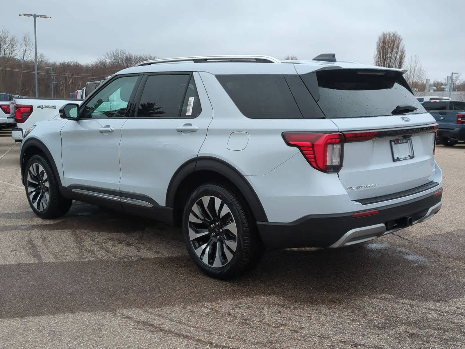Thumbnail: 2026 Ford Explorer - 6