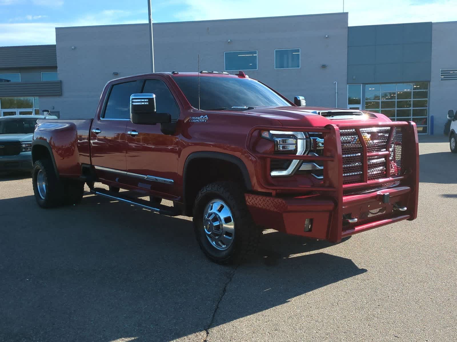 2025 Chevrolet Silverado 3500HD High Country photo 2