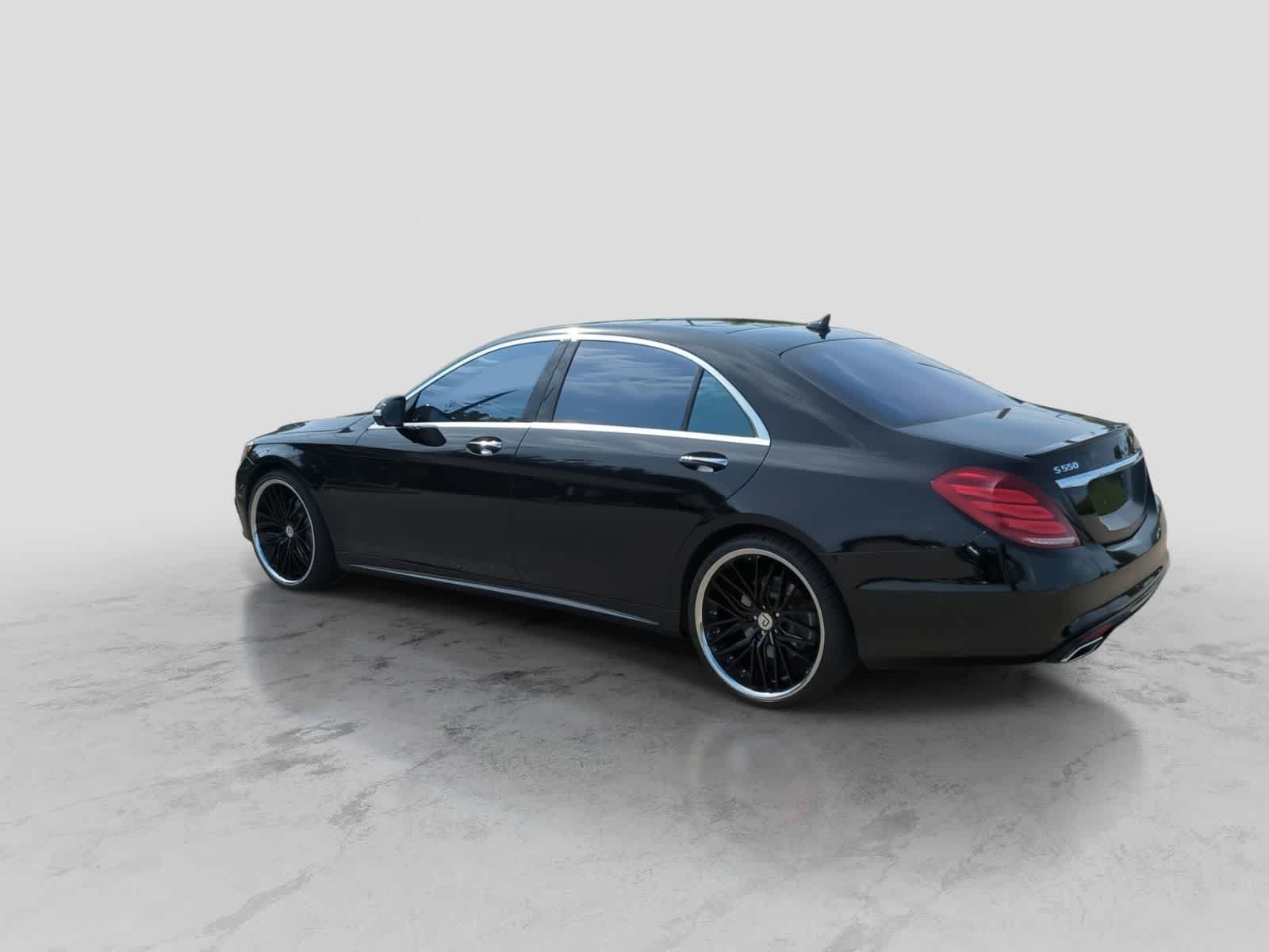 Thumbnail: 2017 Mercedes-Benz S-Class - 6