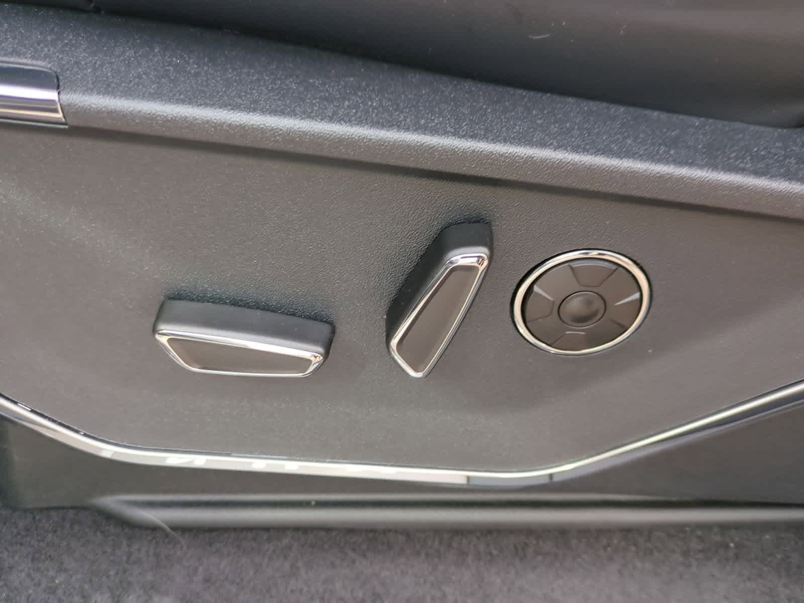 Thumbnail: 2025 Ford F-150 - 17