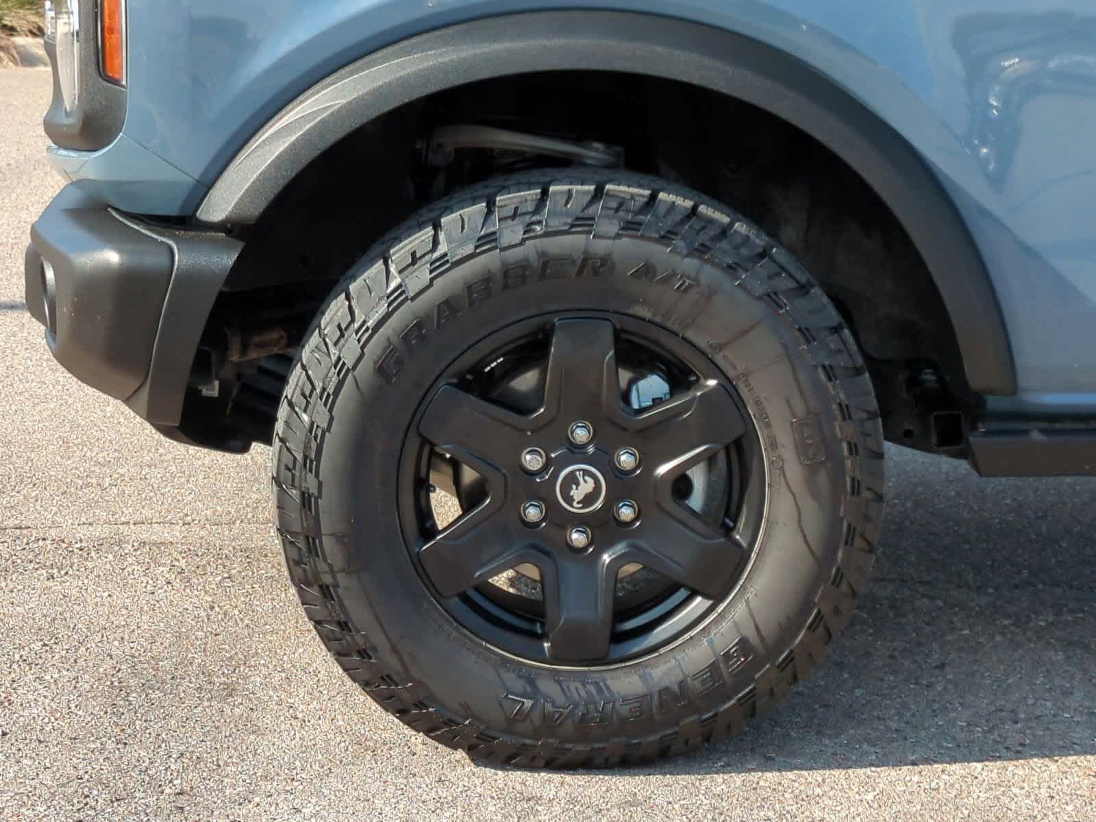 Thumbnail: 2023 Ford Bronco - 14