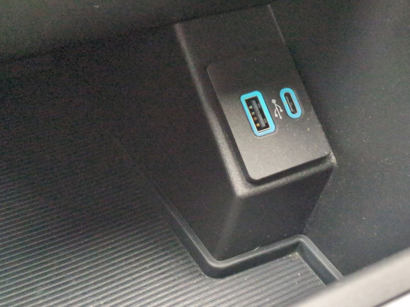 Thumbnail: 2023 Ford Edge - 29