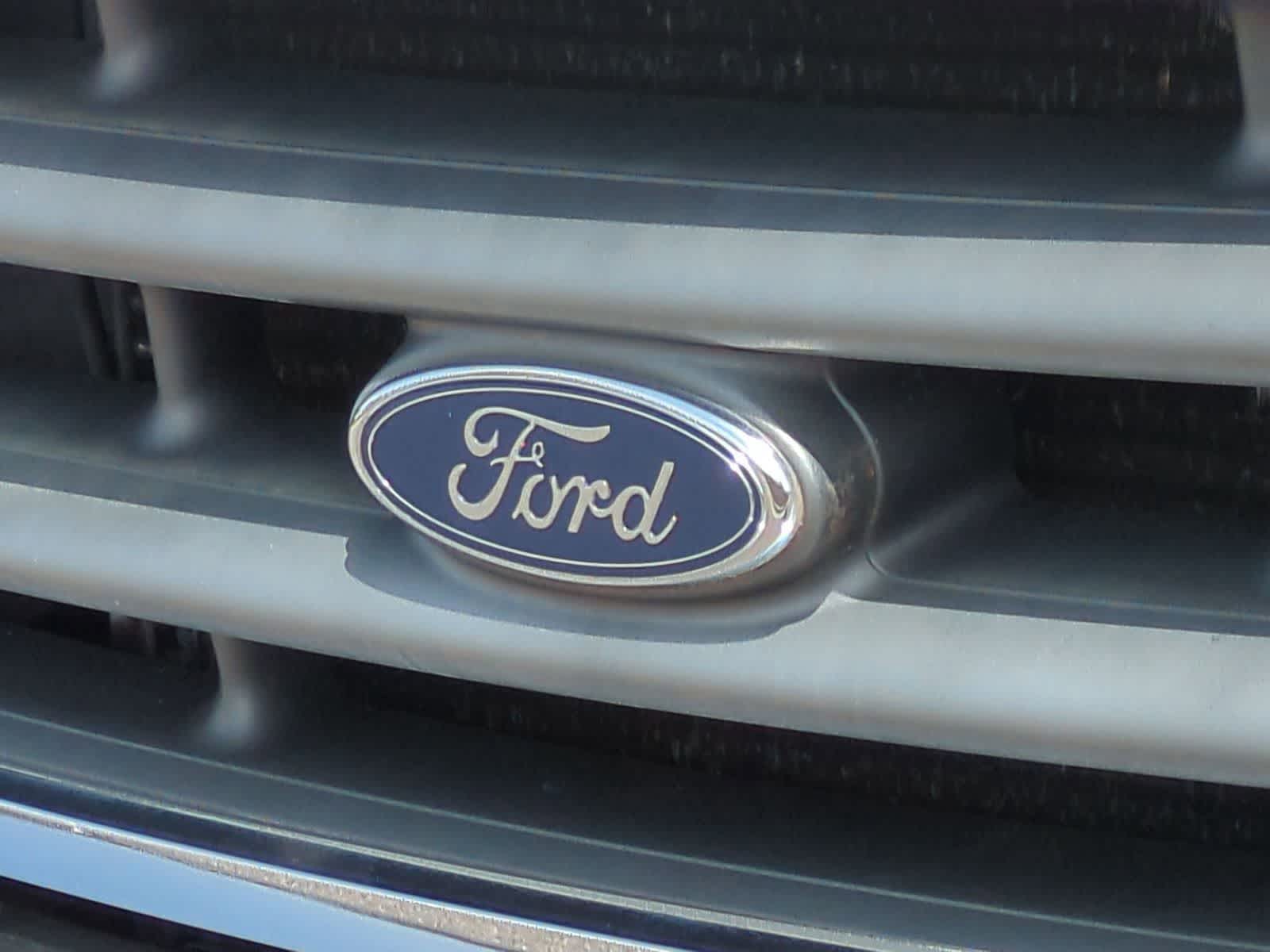 Thumbnail: 2001 Ford Econoline - 12