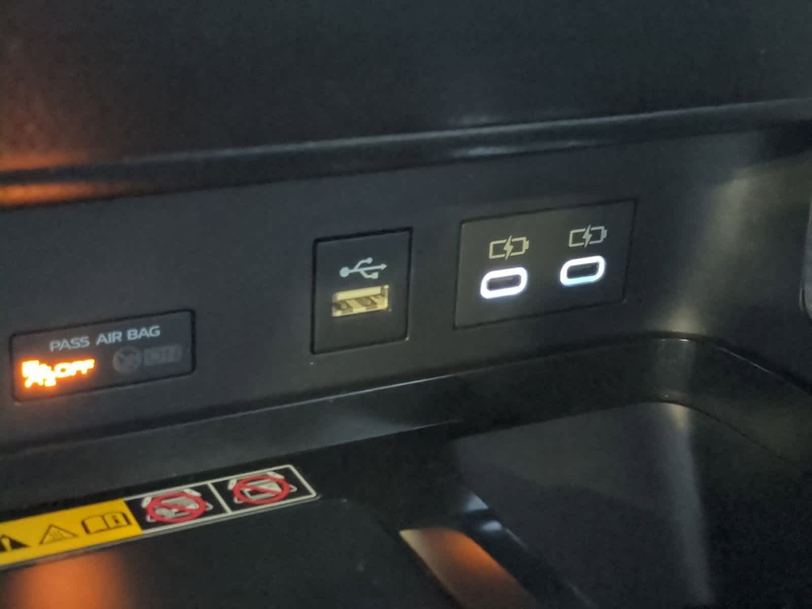 Thumbnail: 2025 Toyota Camry - 30