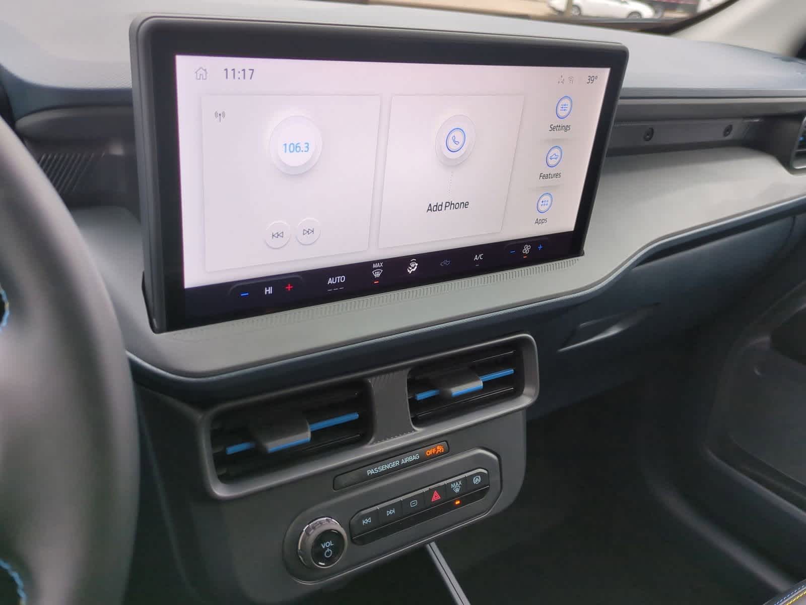 Thumbnail: 2025 Ford Maverick - 29