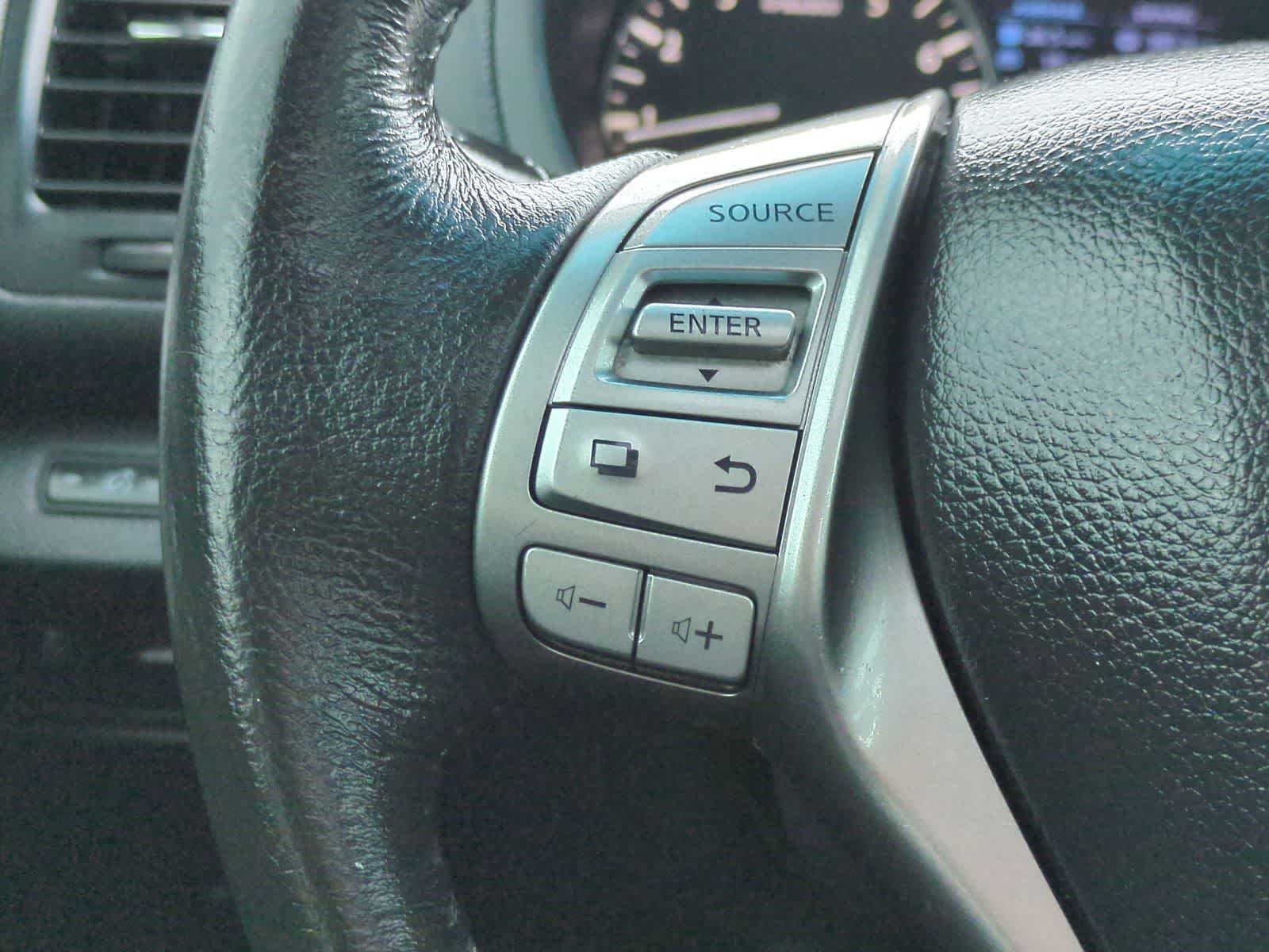 Thumbnail: 2015 Nissan Altima - 25