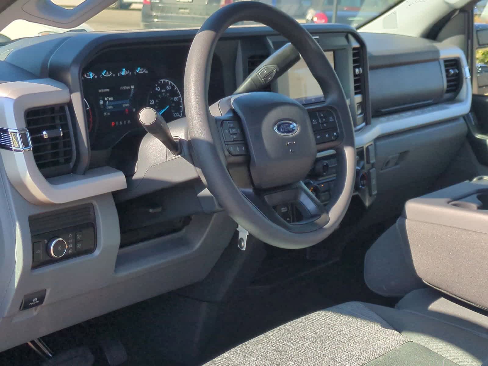 Thumbnail: 2025 Ford Econoline - 10