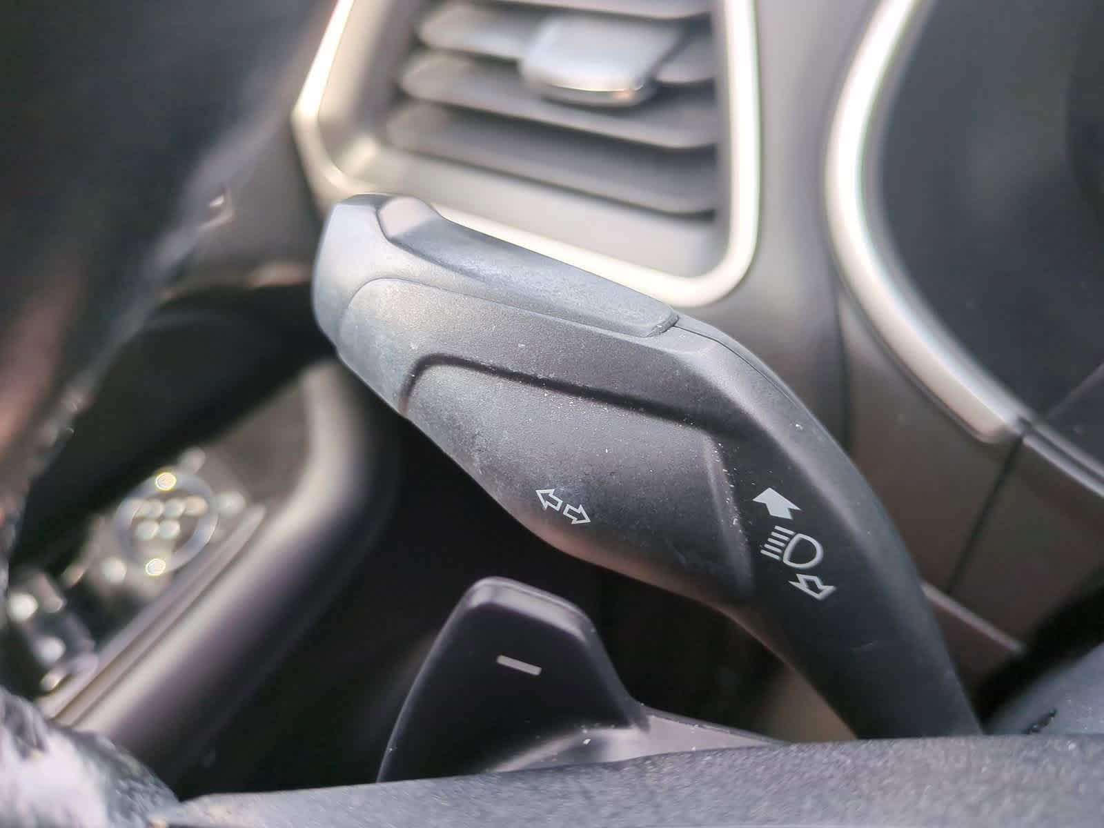 2015 Ford Edge SEL 26