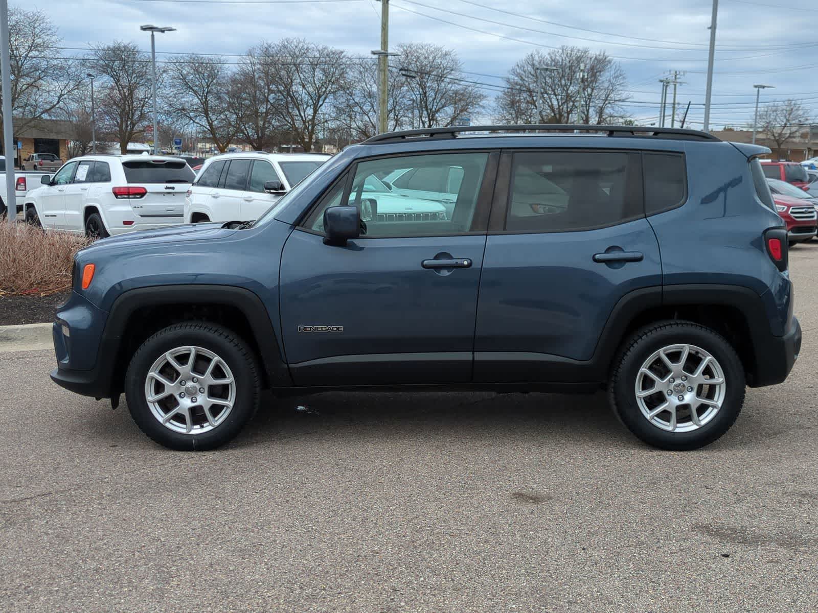 Thumbnail: 2020 Jeep Renegade - 5