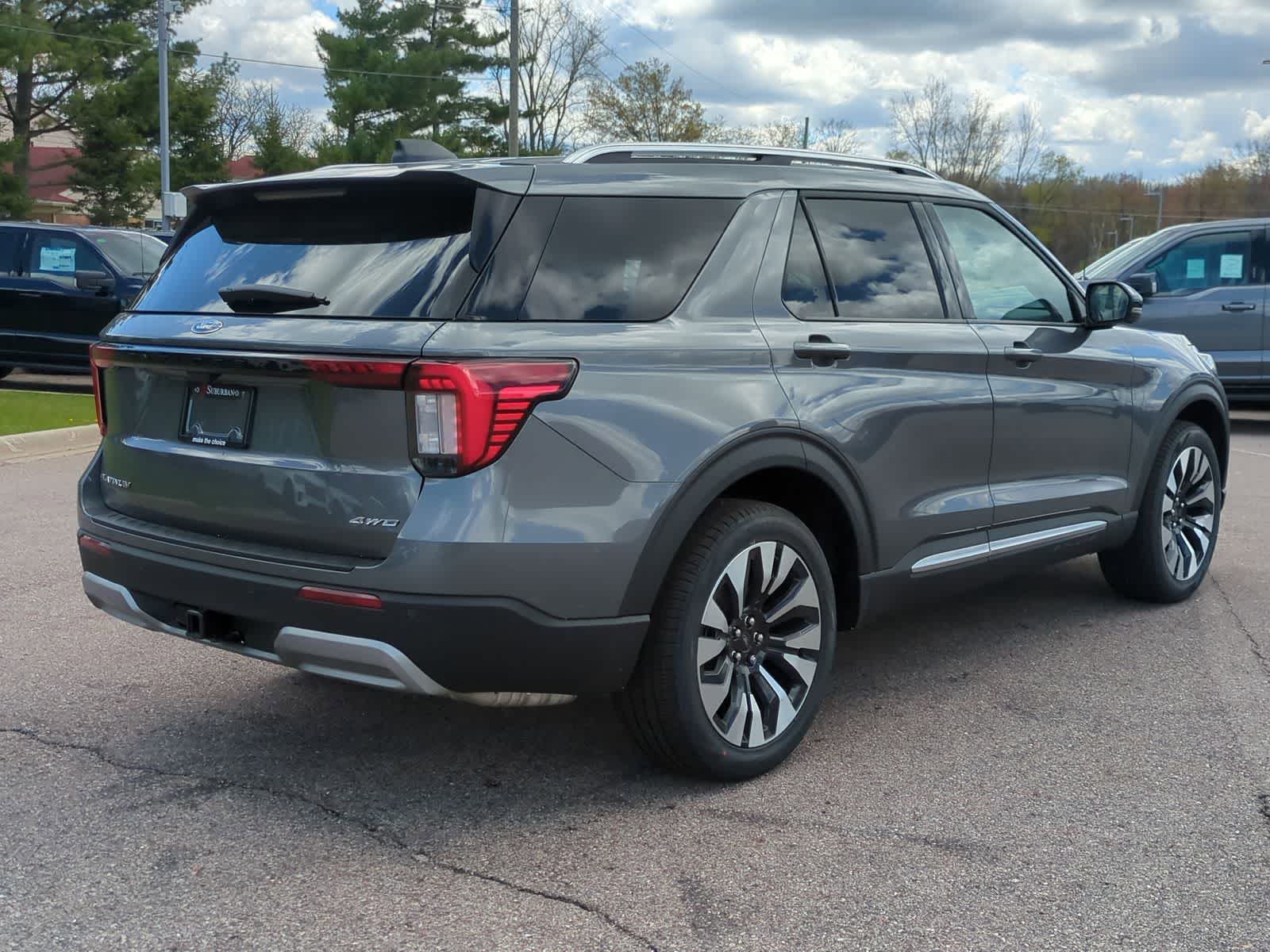 Thumbnail: 2026 Ford Explorer - 8