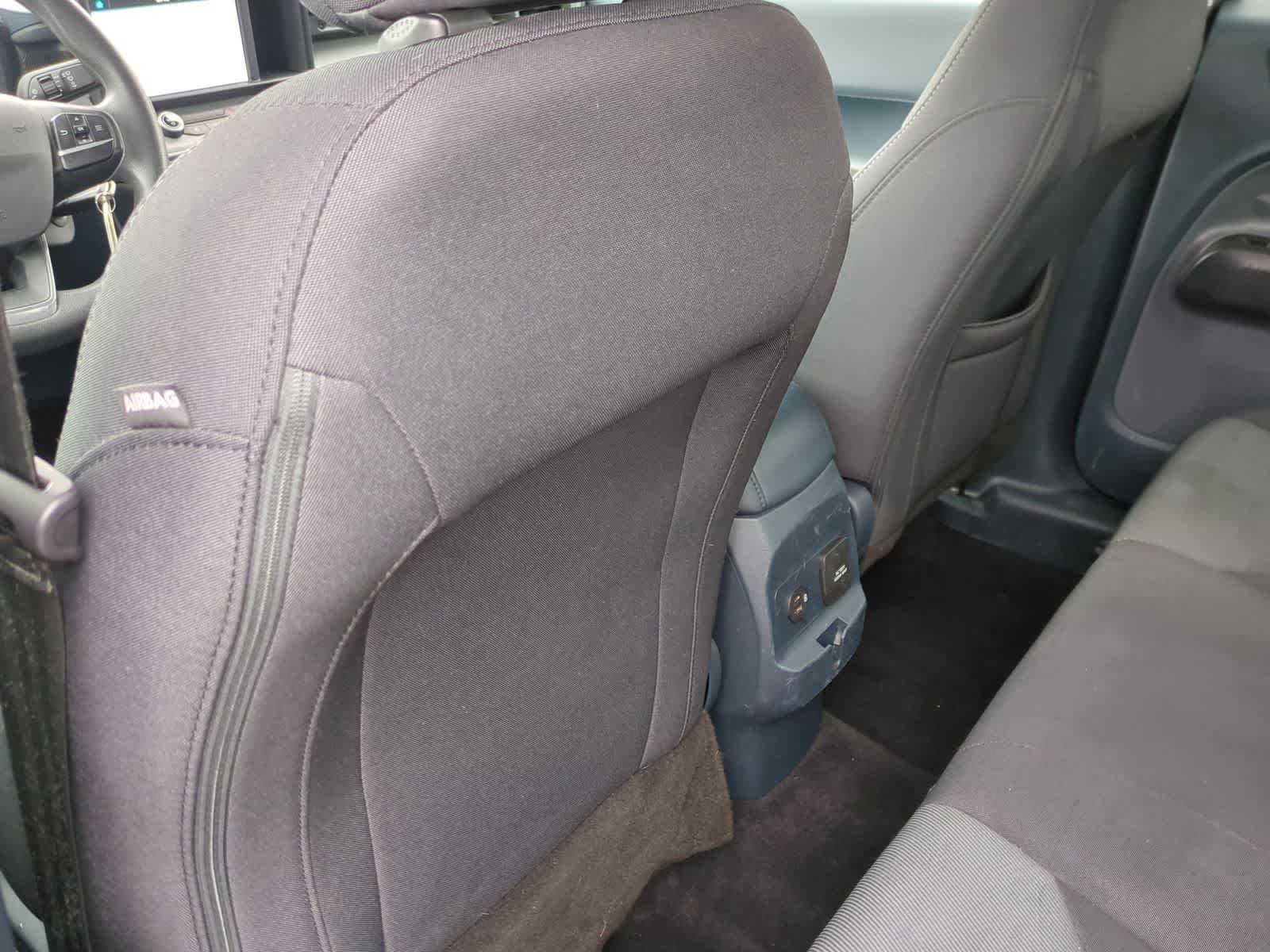 Thumbnail: 2022 Ford Maverick - 18