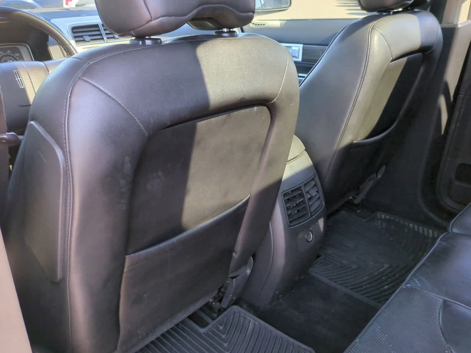 Thumbnail: 2010 Lincoln MKX - 18