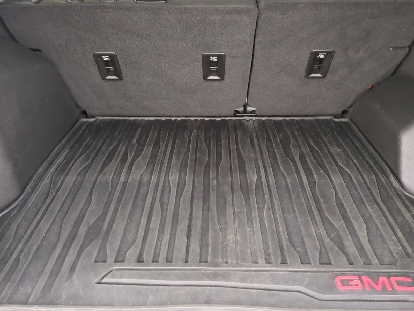 Thumbnail: 2019 GMC Terrain - 34