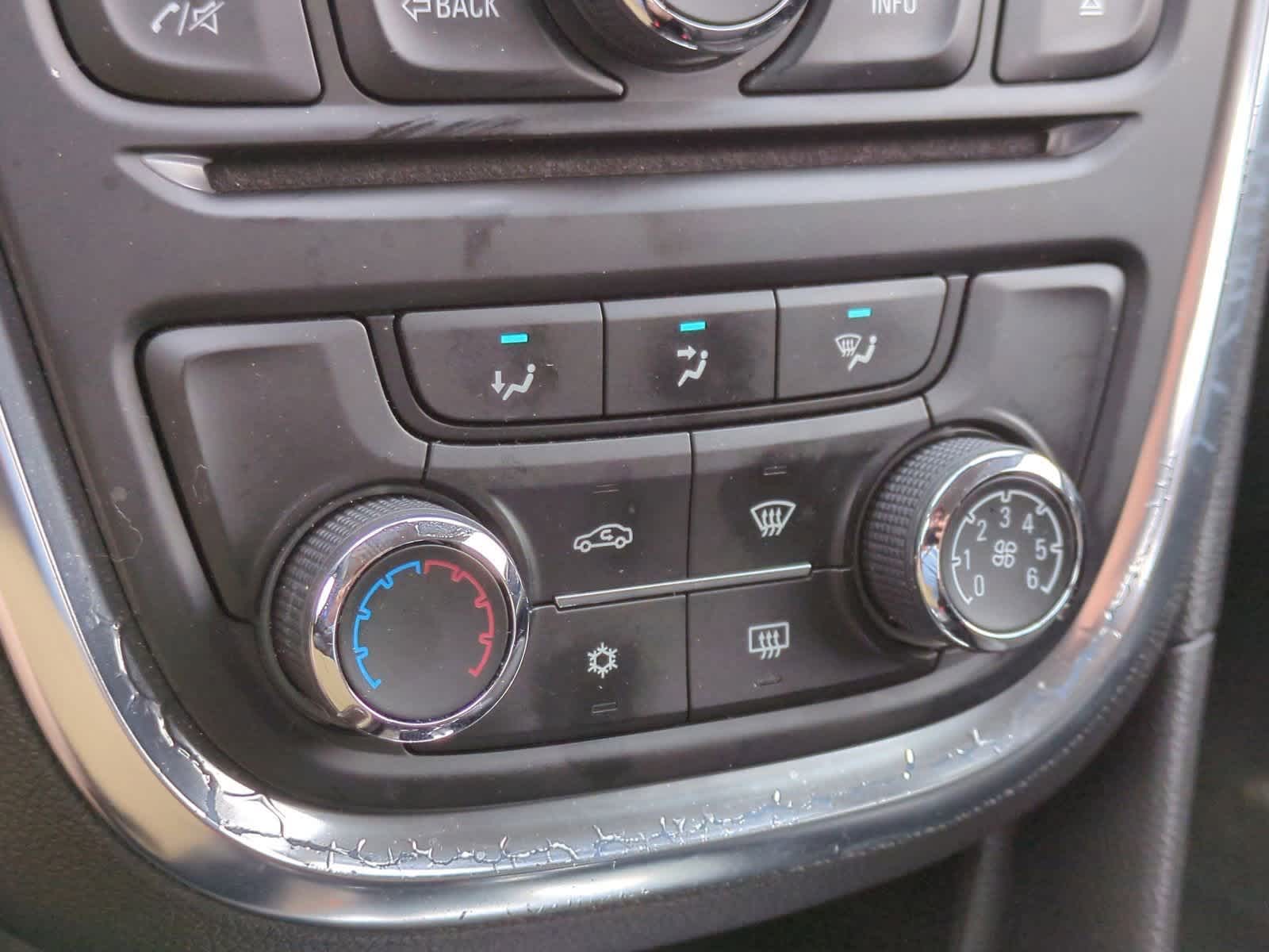 2015 Buick Encore  29