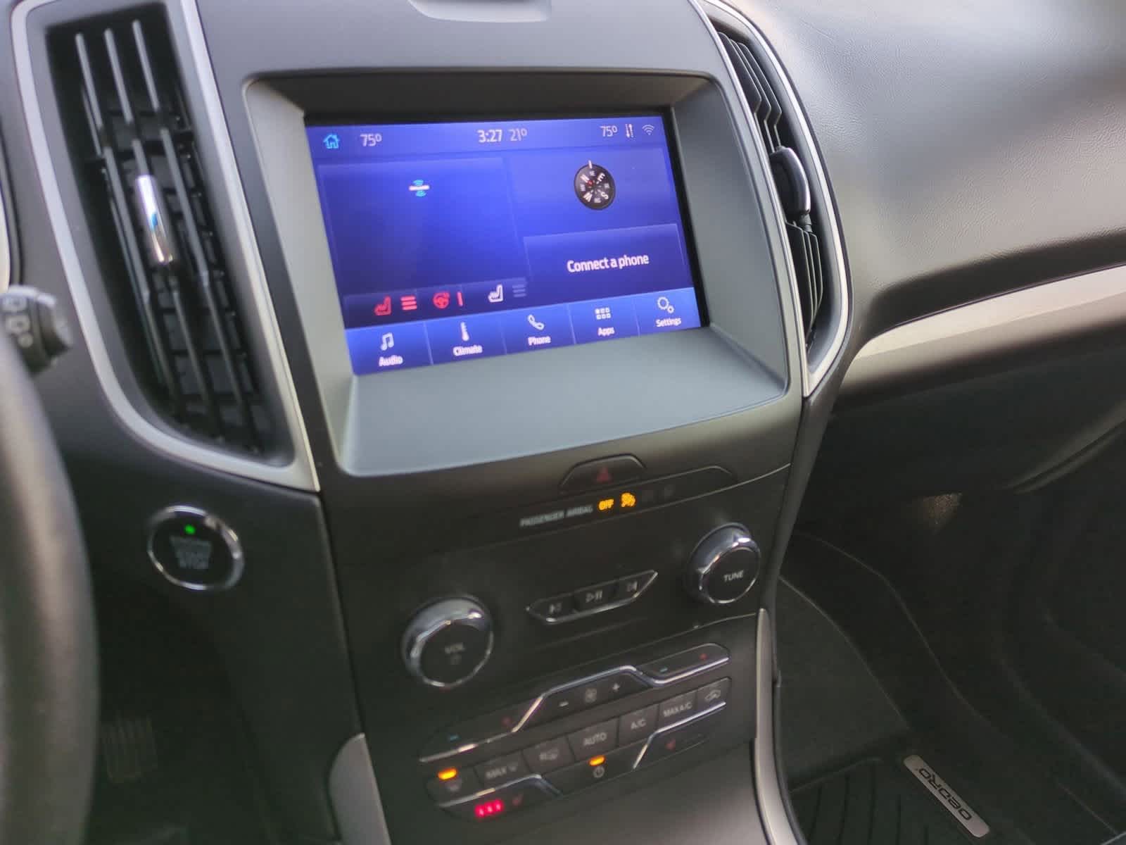 Thumbnail: 2020 Ford Edge - 25