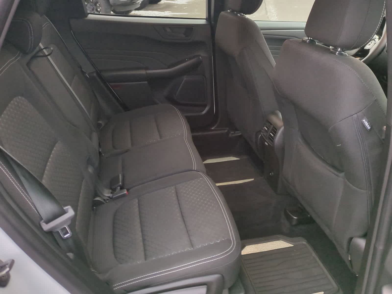 Thumbnail: 2023 Ford Escape - 20