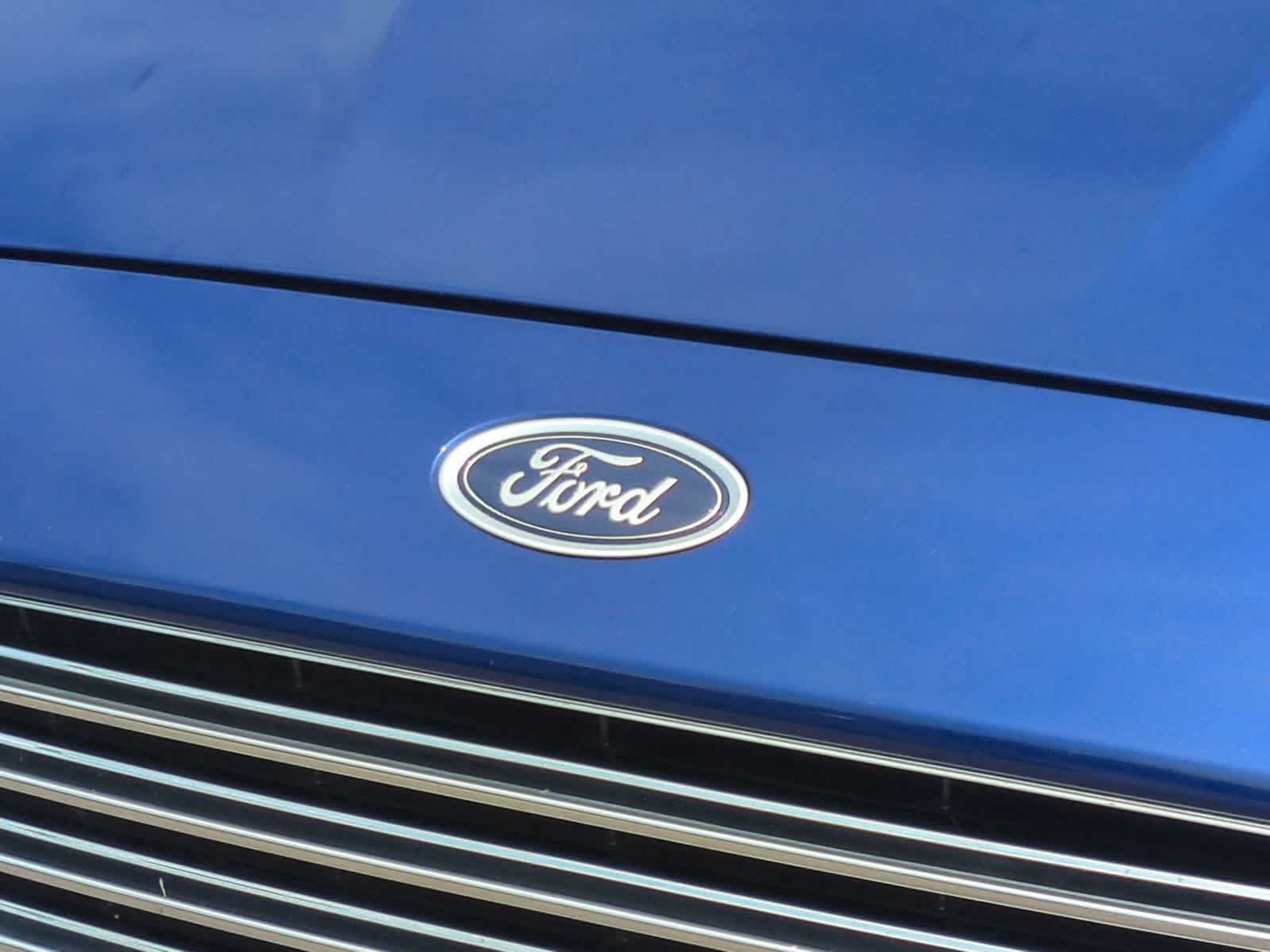 Thumbnail: 2015 Ford Fusion - 12