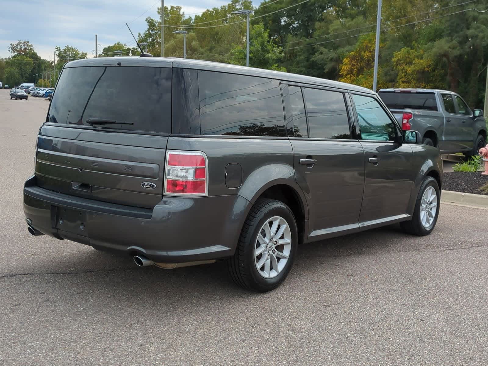 Thumbnail: 2019 Ford Flex - 8
