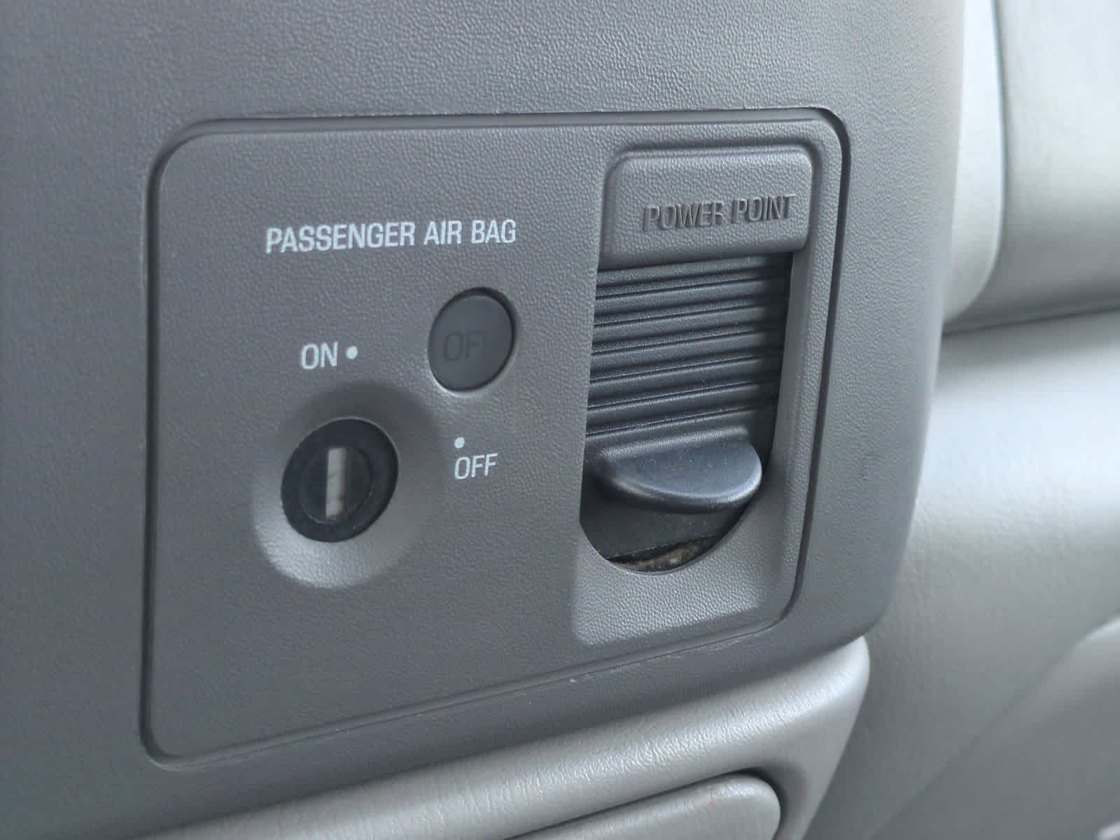 Thumbnail: 2001 Ford Econoline - 29