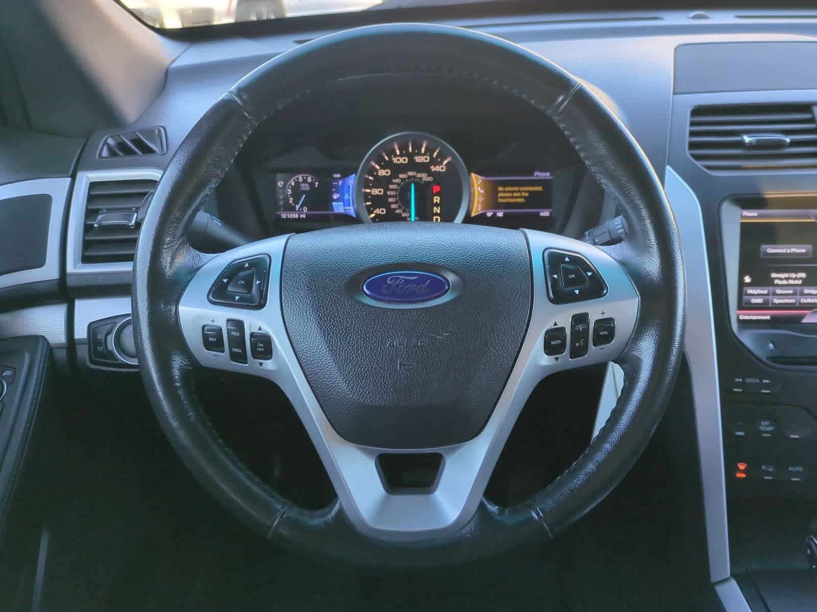 Thumbnail: 2013 Ford Explorer - 24