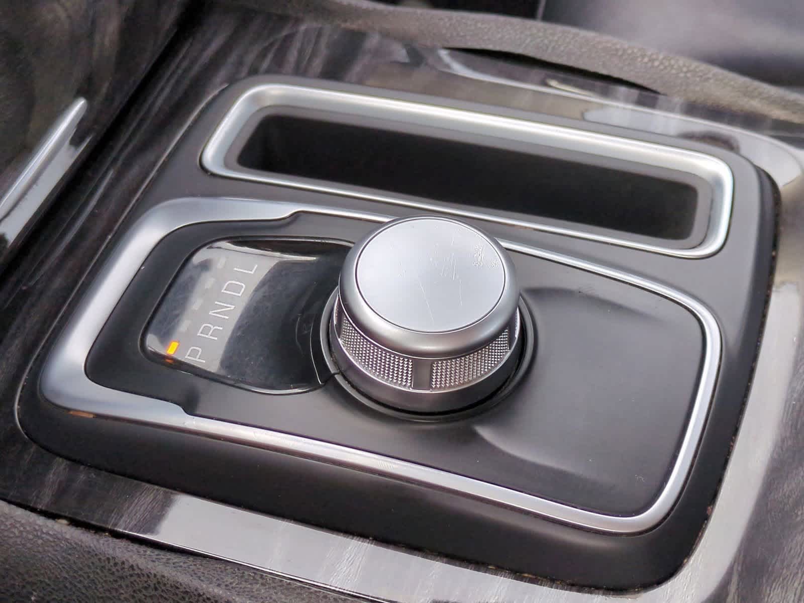 Thumbnail: 2015 Chrysler 300 - 31