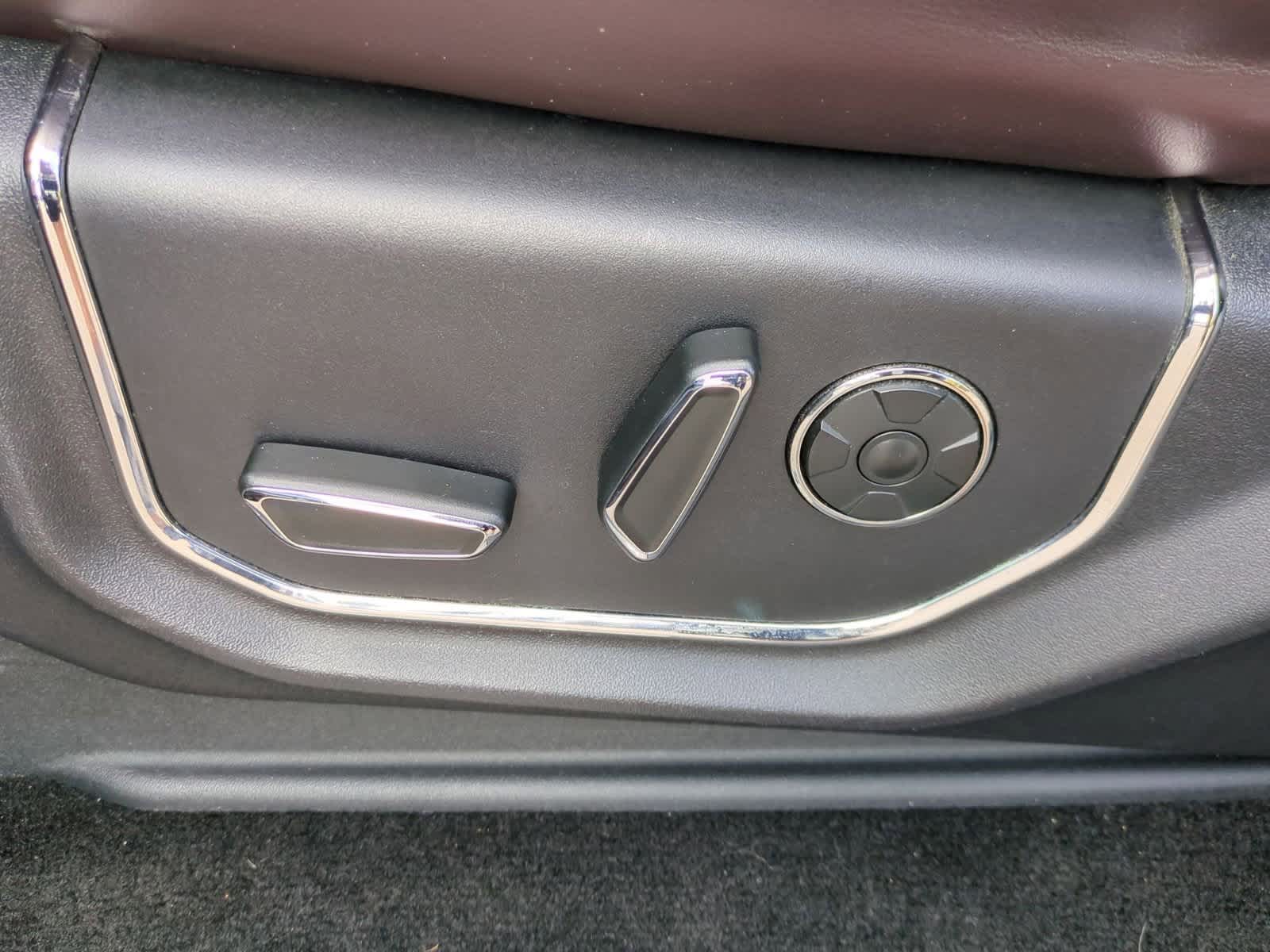 Thumbnail: 2015 Ford F-150 - 17