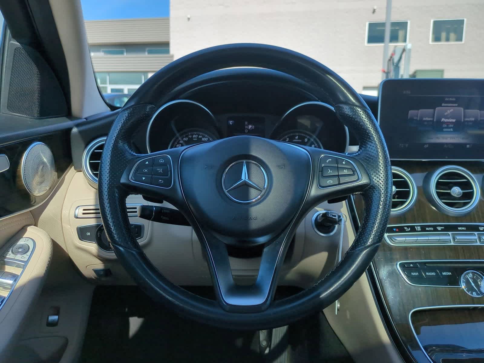 Thumbnail: 2015 Mercedes-Benz C-Class - 24