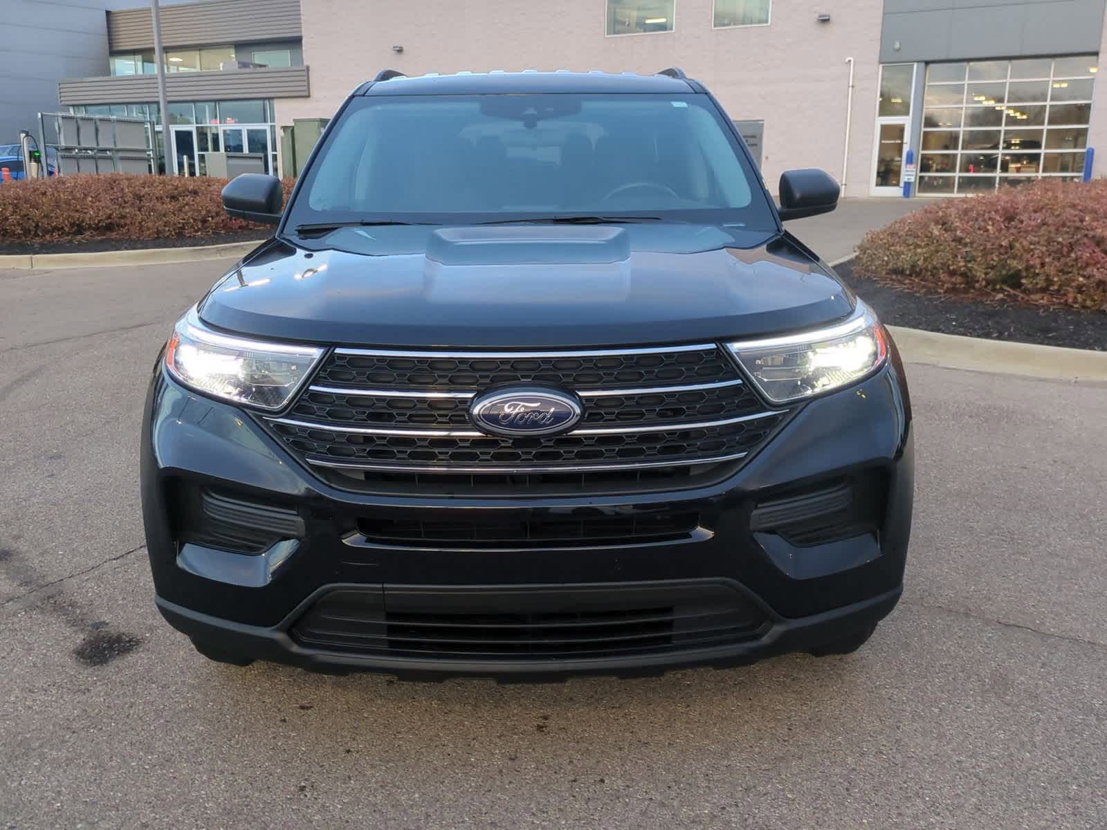 Thumbnail: 2023 Ford Explorer - 3