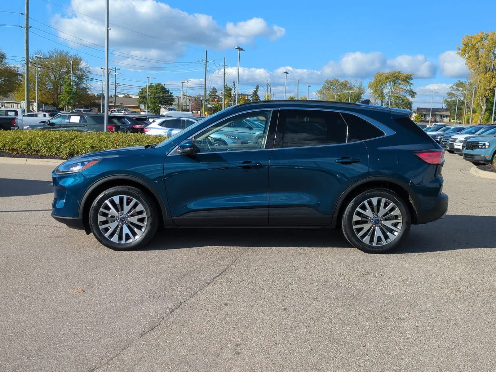 Thumbnail: 2020 Ford Escape - 5