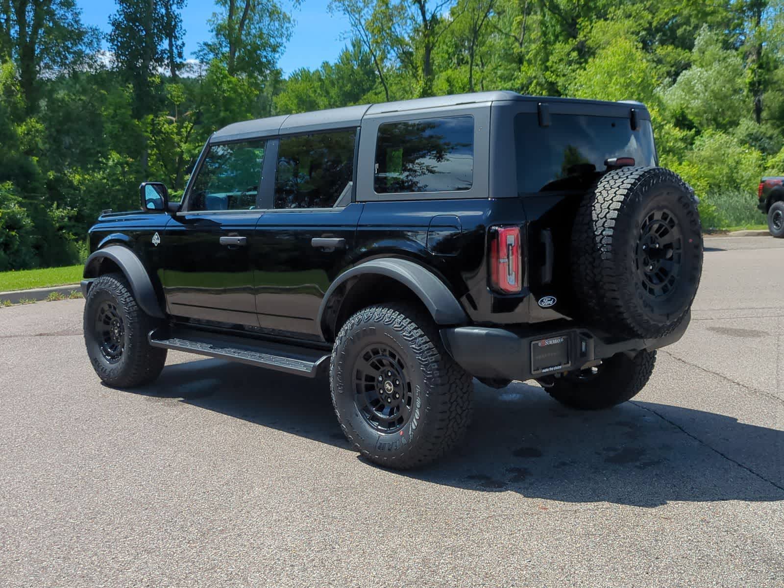 Thumbnail: 2026 Ford Bronco - 6