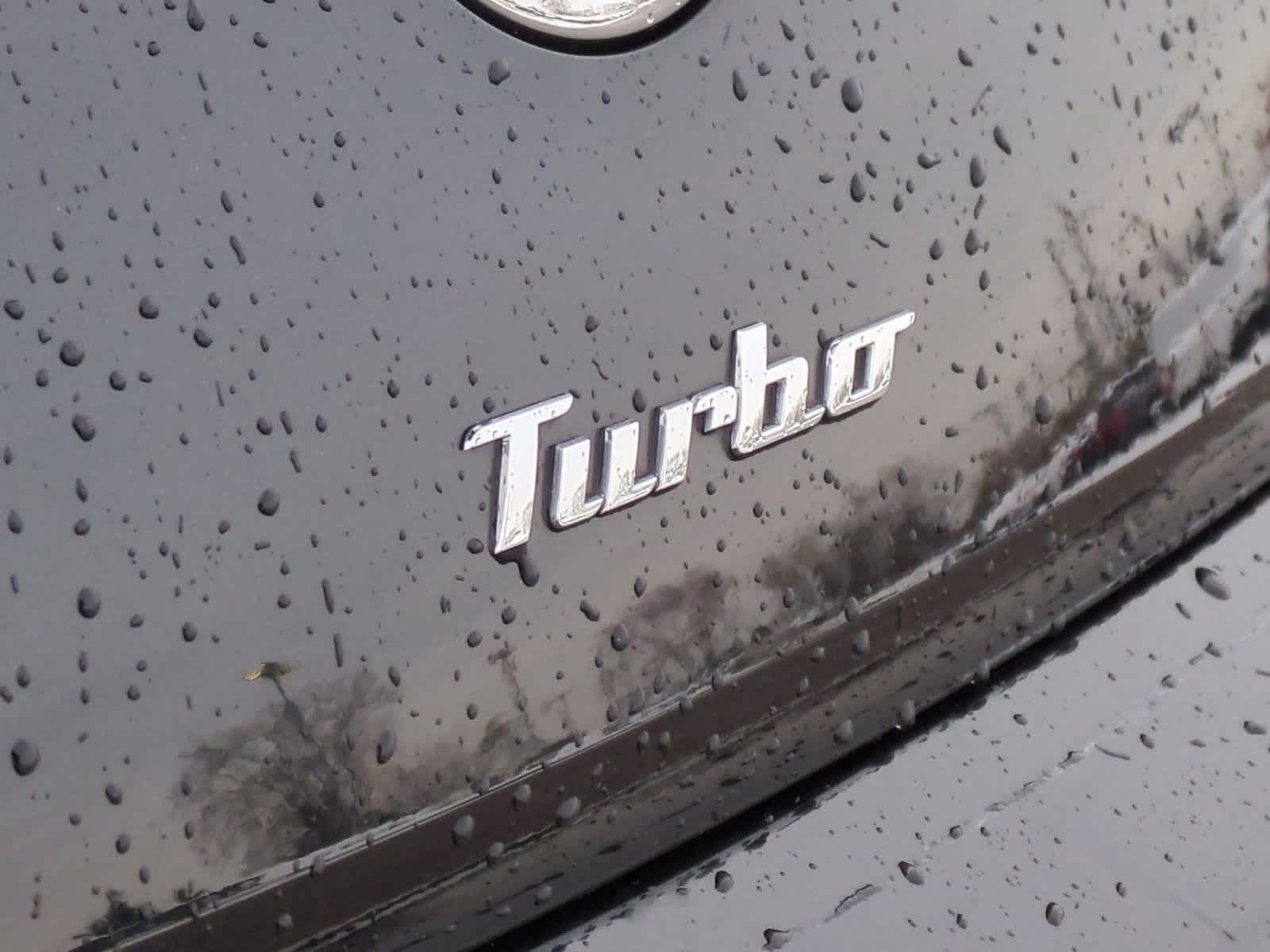 Thumbnail: 2017 Volkswagen Beetle - 14