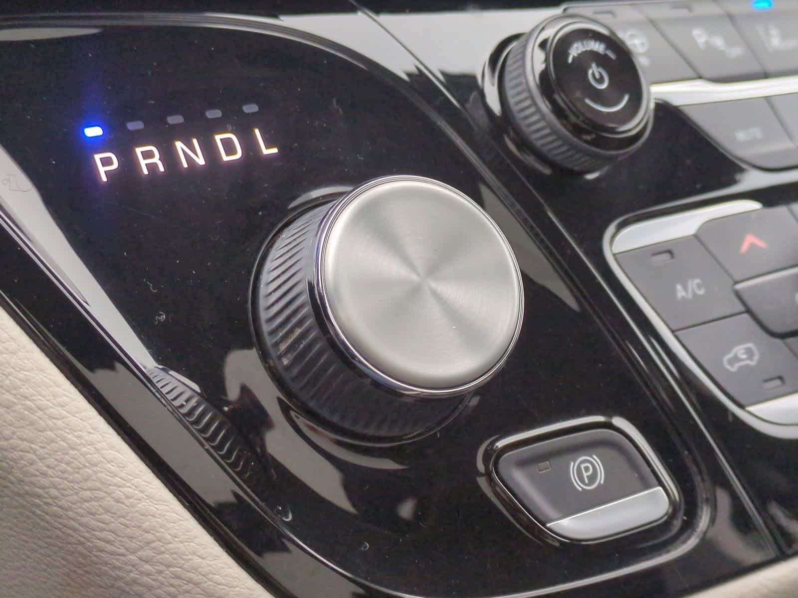 Thumbnail: 2022 Chrysler Pacifica - 36