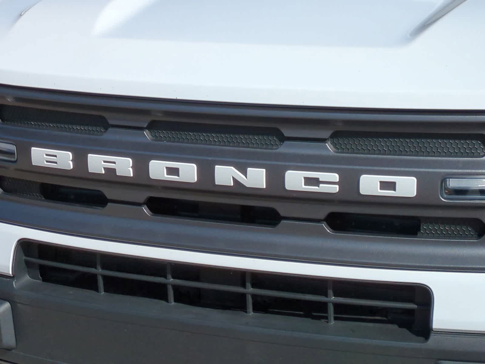 Thumbnail: 2022 Ford Bronco Sport - 12