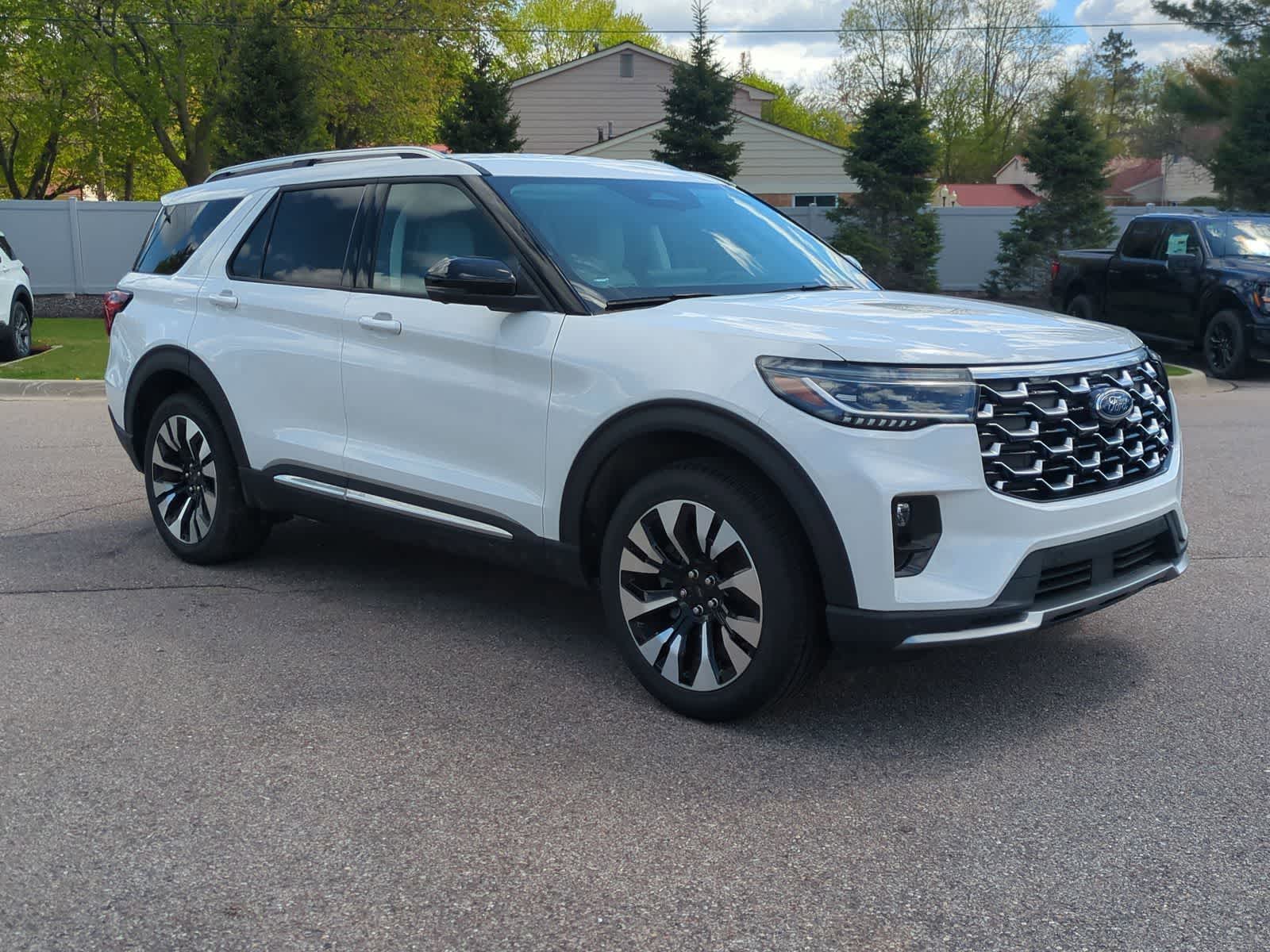 Thumbnail: 2026 Ford Explorer - 9