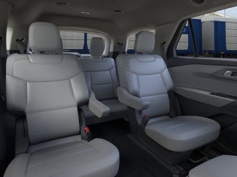 2025 Ford Explorer Active 11