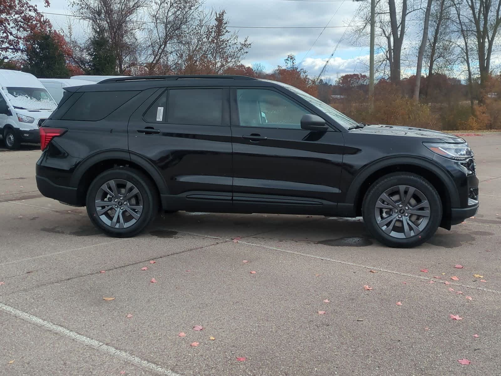 Thumbnail: 2026 Ford Explorer - 9