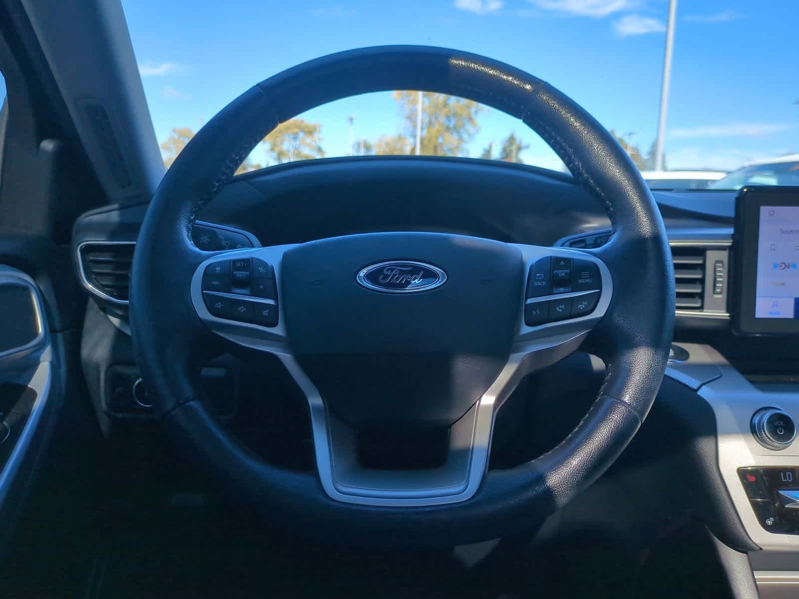 Thumbnail: 2021 Ford Explorer - 26