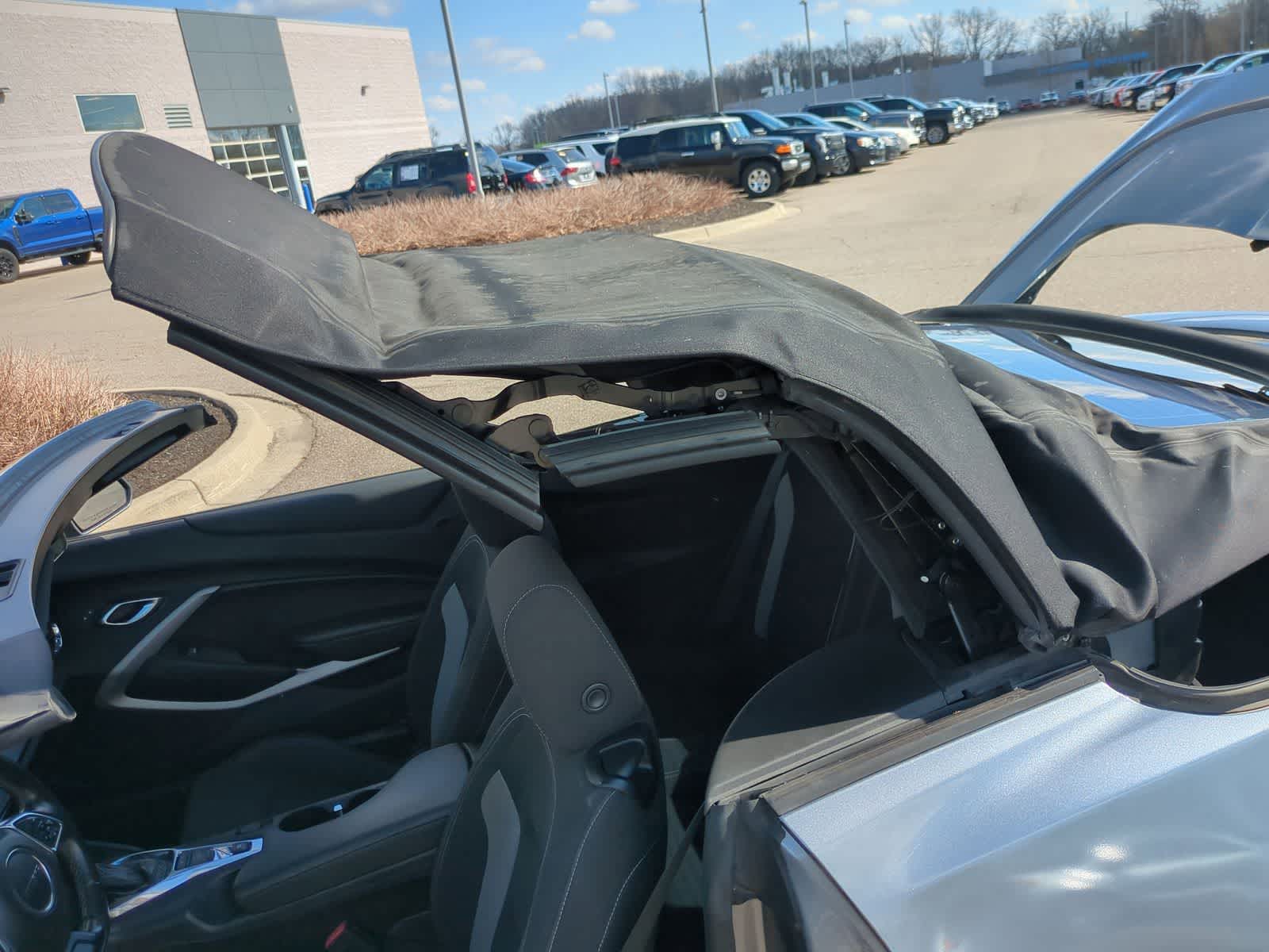 Thumbnail: 2020 Chevrolet Camaro - 11