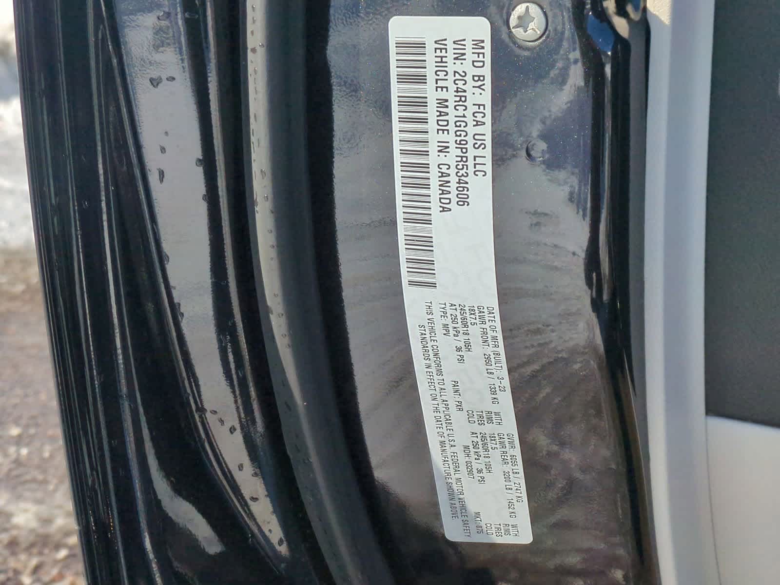 Thumbnail: 2023 Chrysler Pacifica - 39