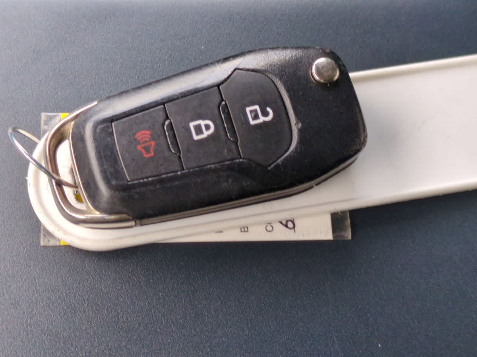 Thumbnail: 2022 Ford Maverick - 33