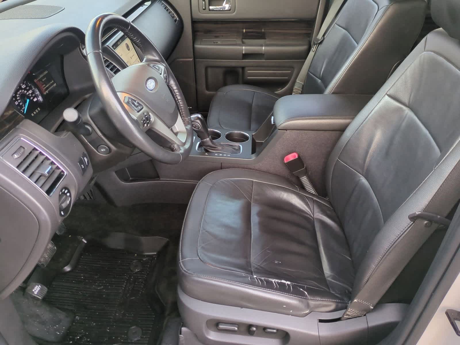 Thumbnail: 2018 Ford Flex - 16