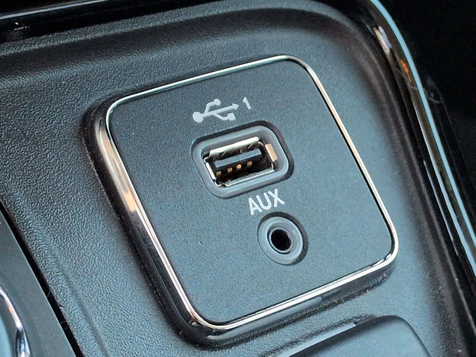 Thumbnail: 2019 Jeep Compass - 26