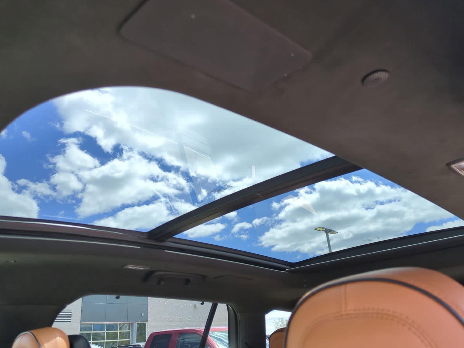 Thumbnail: 2021 Lincoln Aviator - 19