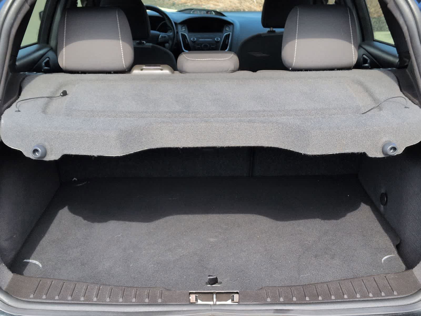 Thumbnail: 2018 Ford Focus - 34