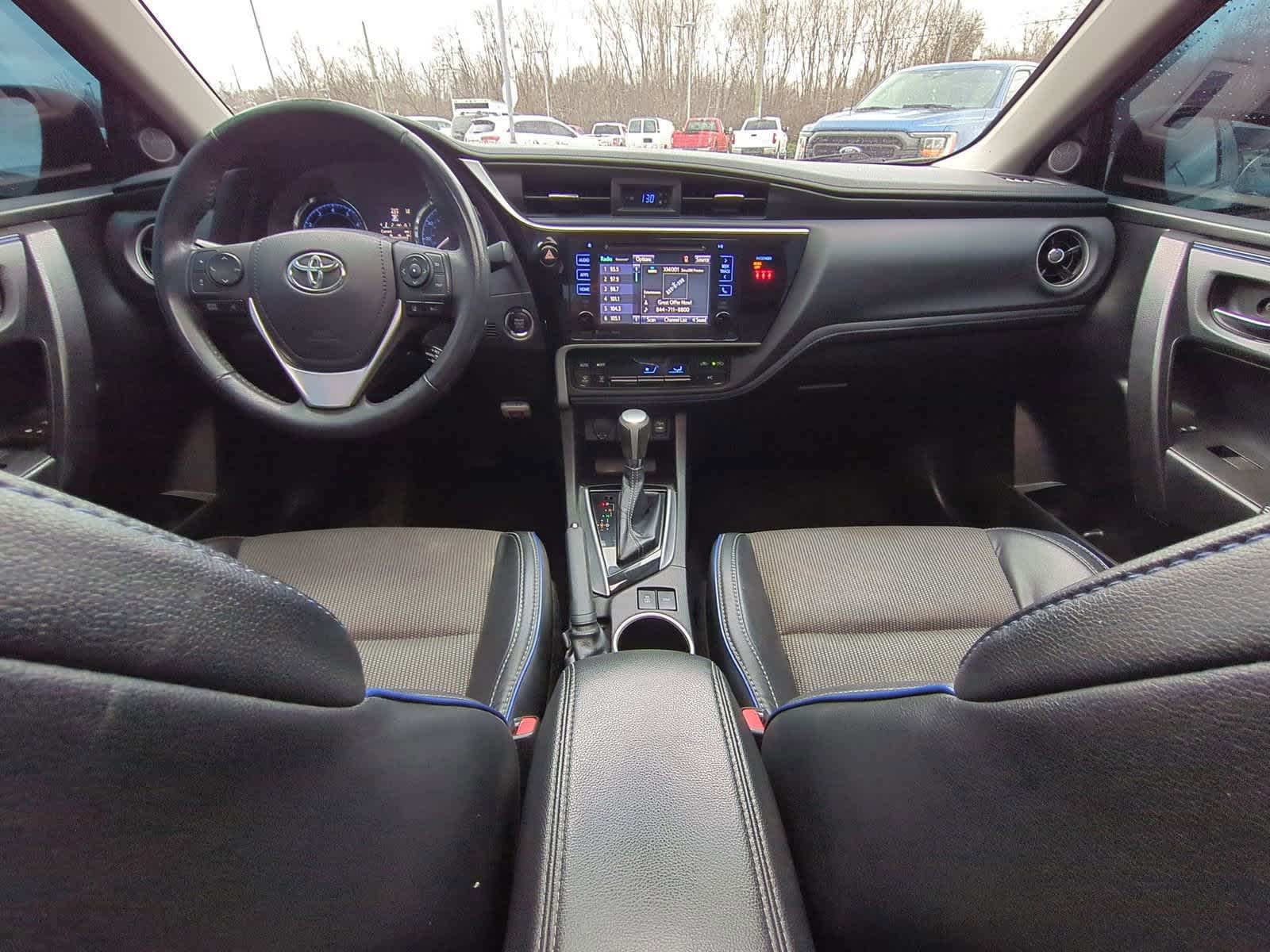 Thumbnail: 2018 Toyota Corolla - 15