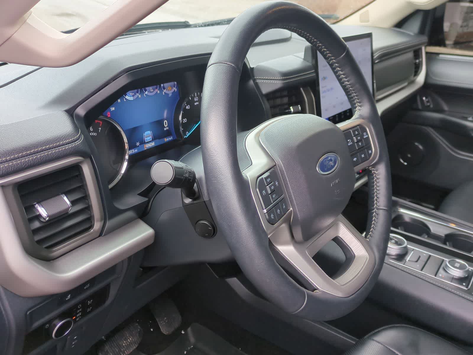 Thumbnail: 2023 Ford Expedition MAX - 10