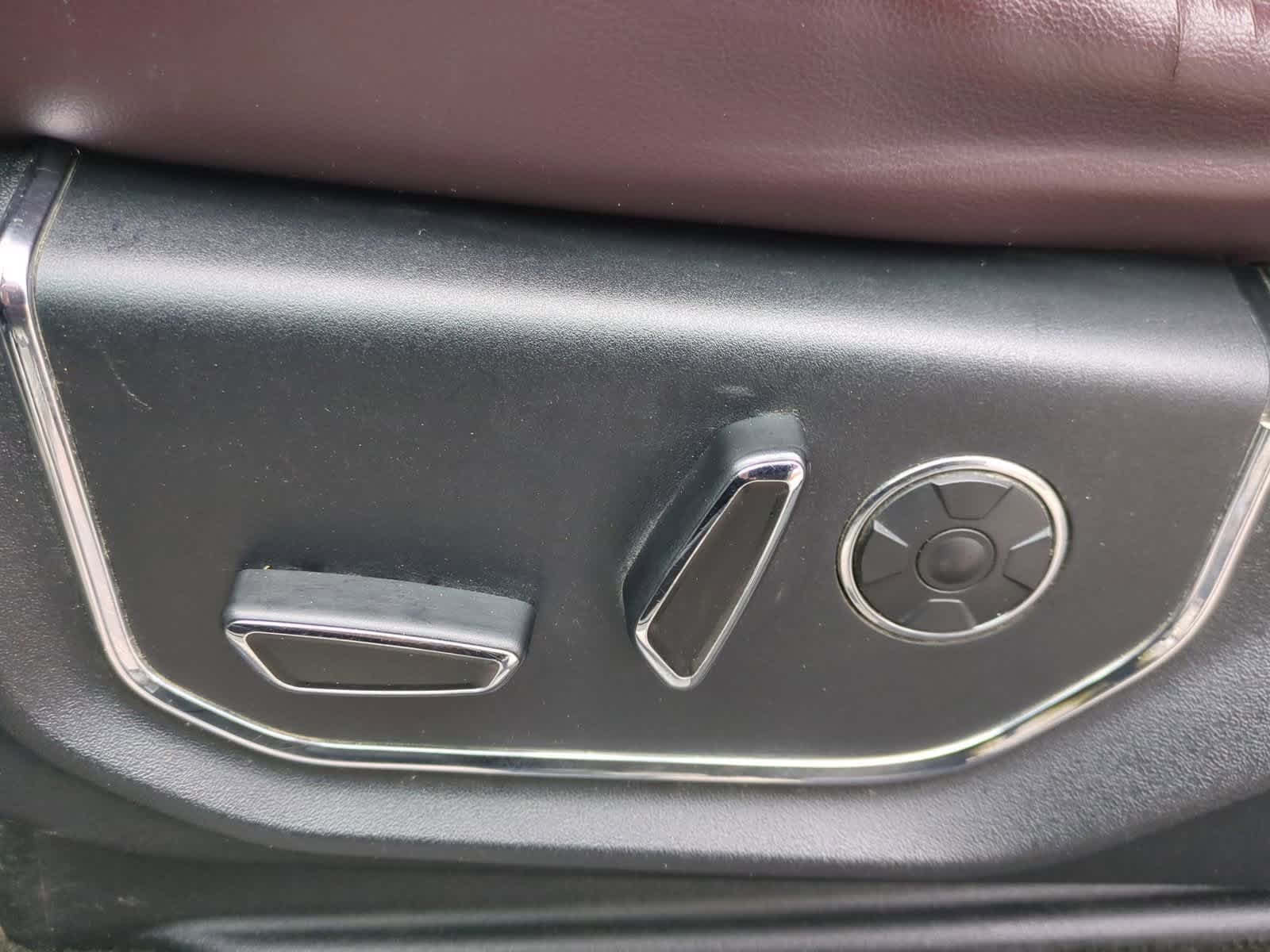 Thumbnail: 2017 Ford Econoline - 17