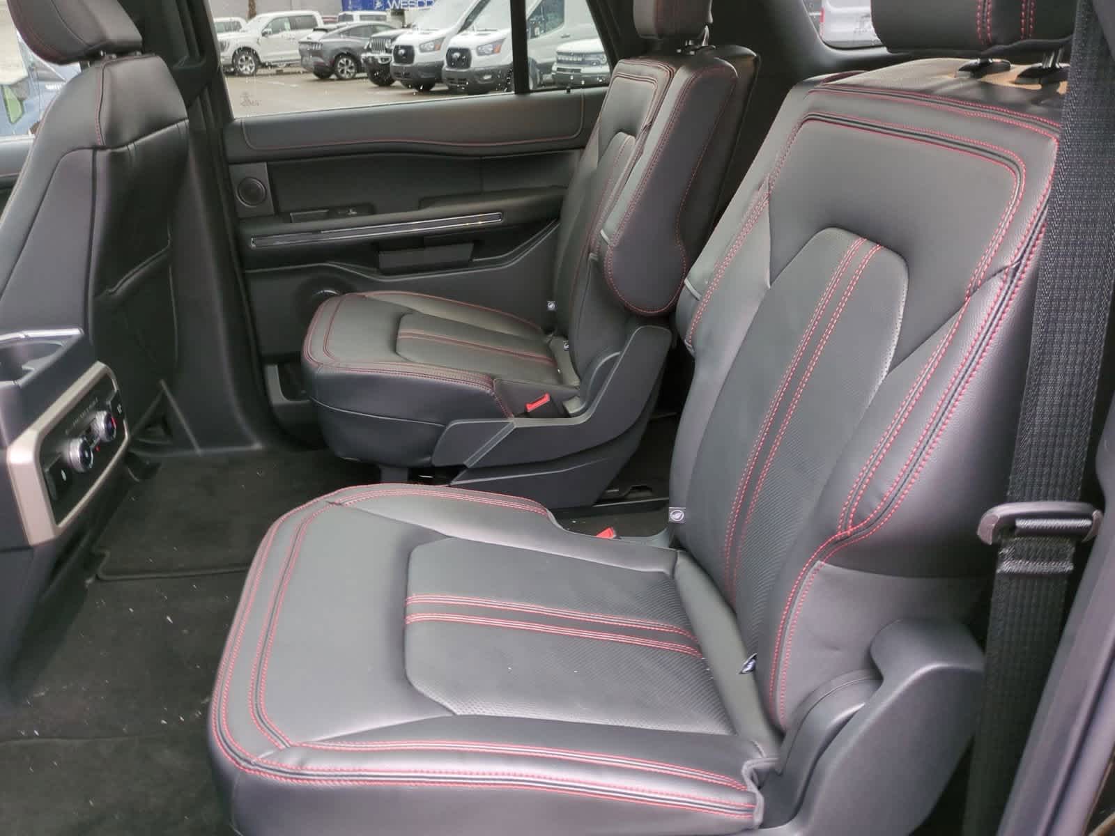 Thumbnail: 2024 Ford Expedition MAX - 21