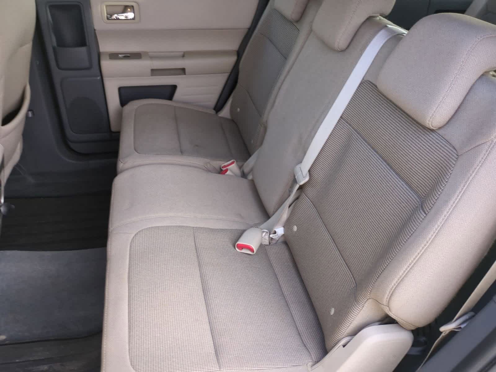 Thumbnail: 2009 Ford Flex - 19