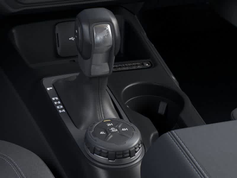 Thumbnail: 2025 Ford Bronco - 17